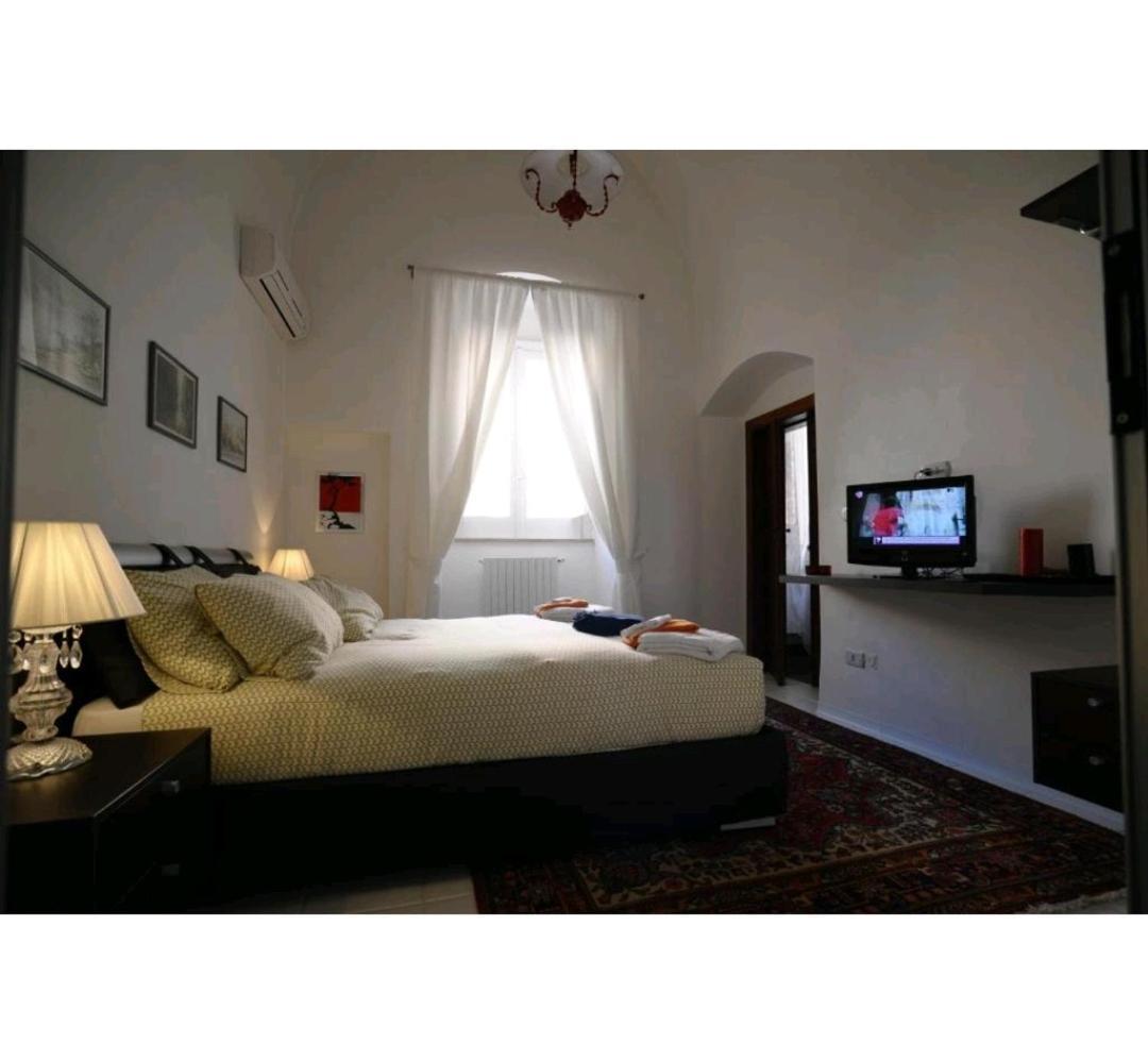 Casa Vacanza Saint Patrick Barletta Exterior foto